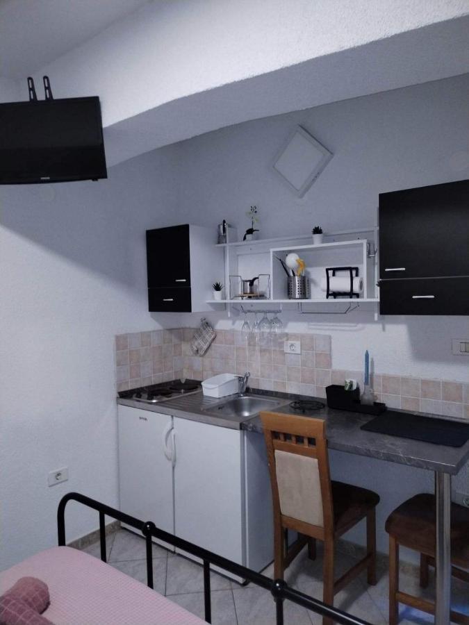 Apartments Ritosa-伊佐拉 外观 照片